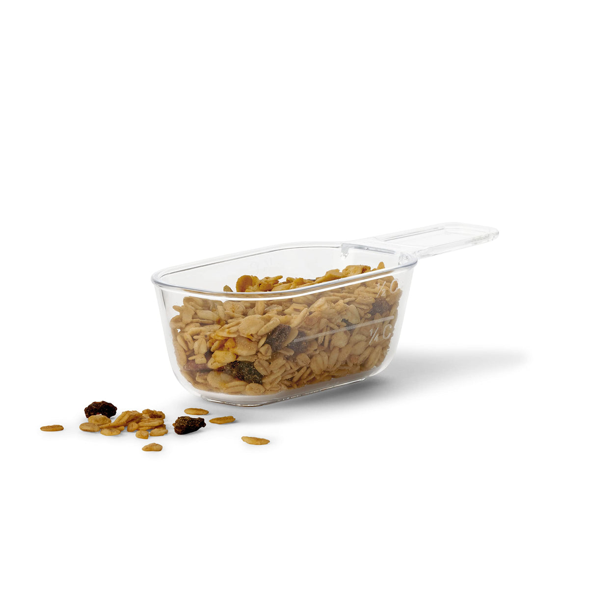 Rubbermaid Brilliance included half-cup scoops enable precise measuring.
