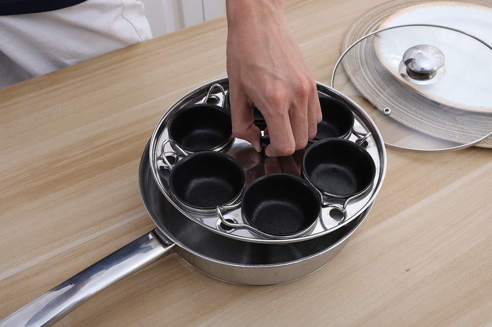 RUNZI dishwasher-safe cups make cleanup quick after breakfast.