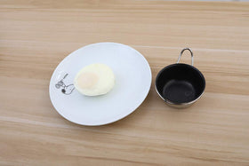 RUNZI nonstick poaching cups prevent sticking and simplify cleanup.