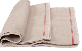 Saint Germain Bakery couche scene with dough proofing supports even rise