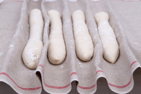 Saint Germain Bakery couche with storage bag for easy organization