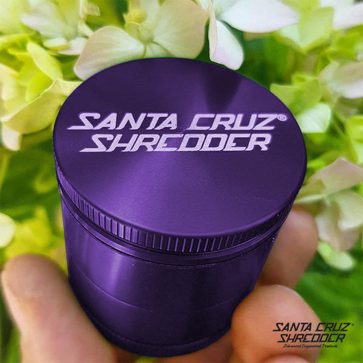 Compact design from Santa Cruz Shredder reduces travel mess and odors.