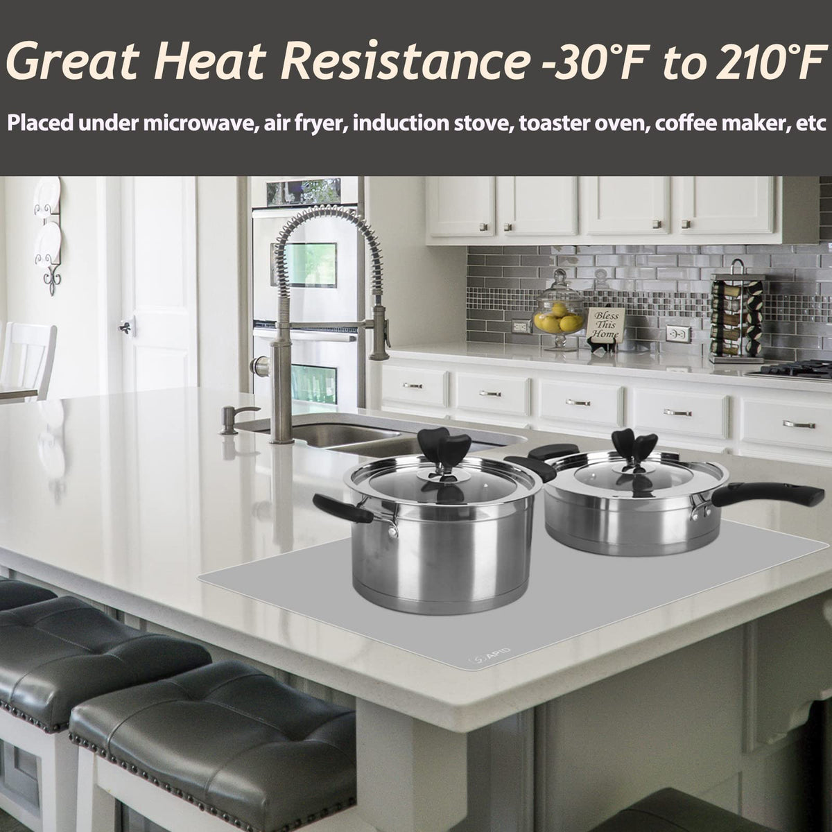 SAPID non-slip silicone mat stays in place on the countertop.