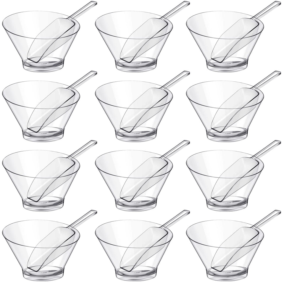 Sawysine clear serving bowls showcase salads and snacks with elegance.