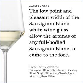 Dishwasher-safe Tritan crystal glass for easy cleanup after gatherings