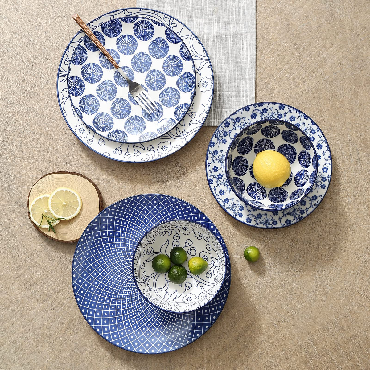 Selamica Vintage Blue lead-free porcelain set highlights durability and family-friendly design.