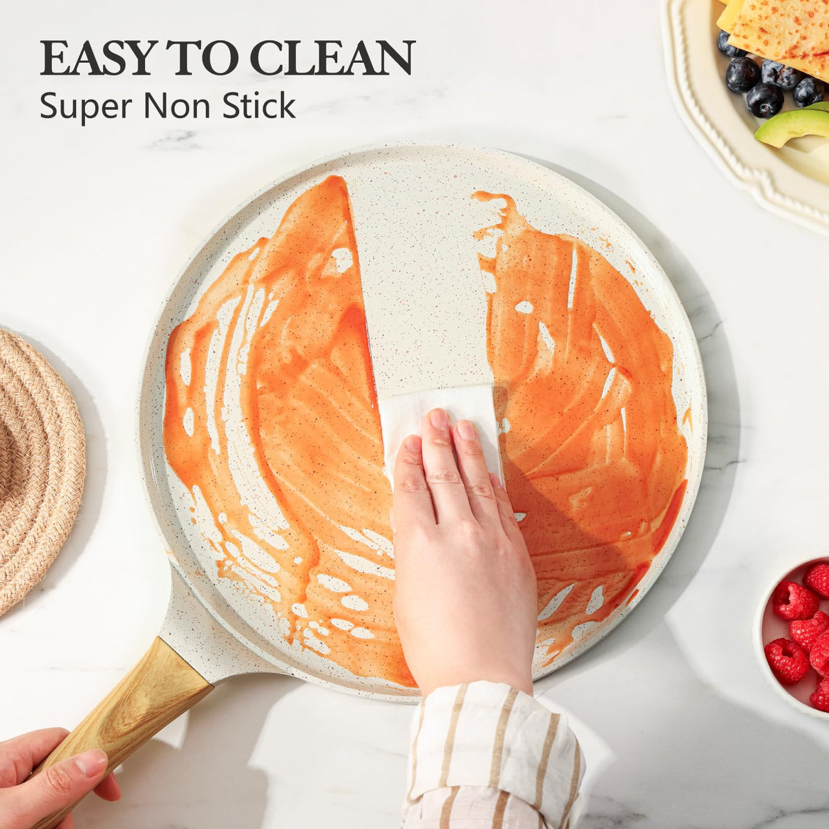 SENSARTE flared lip and edge design to prevent spills while pouring