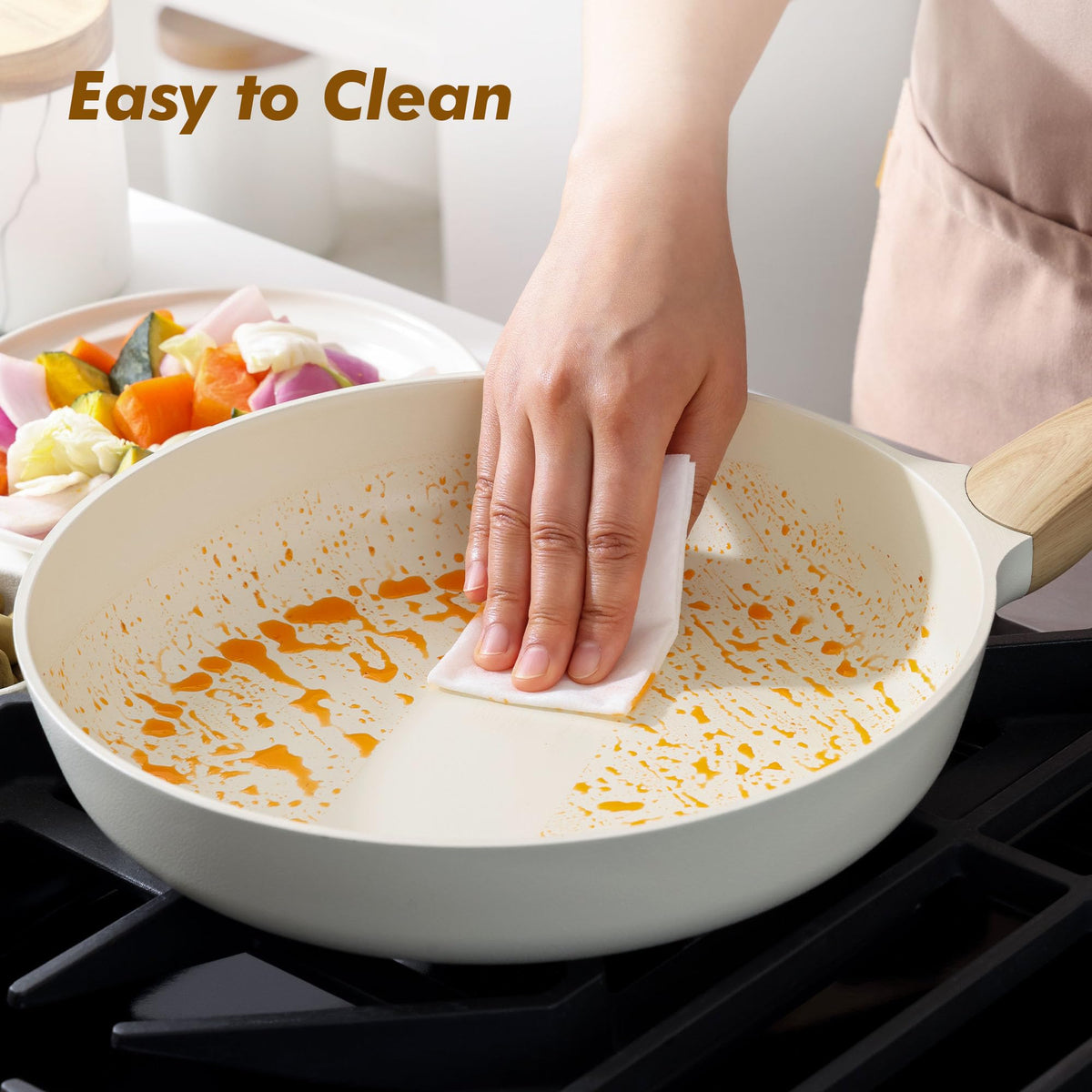 SENSARTE 9.5 inch pan in bright kitchen, minimal oil for healthier cooking