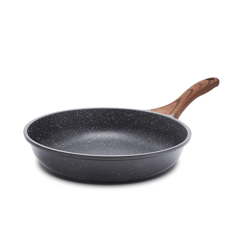 SENSARTE nonstick frying pan with Swiss coating for easy food release