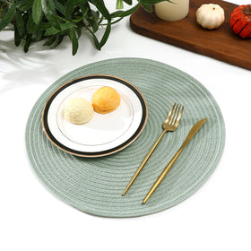 SHACOS Round Placemats feature wrinkle resistance with a subtle shine under light.