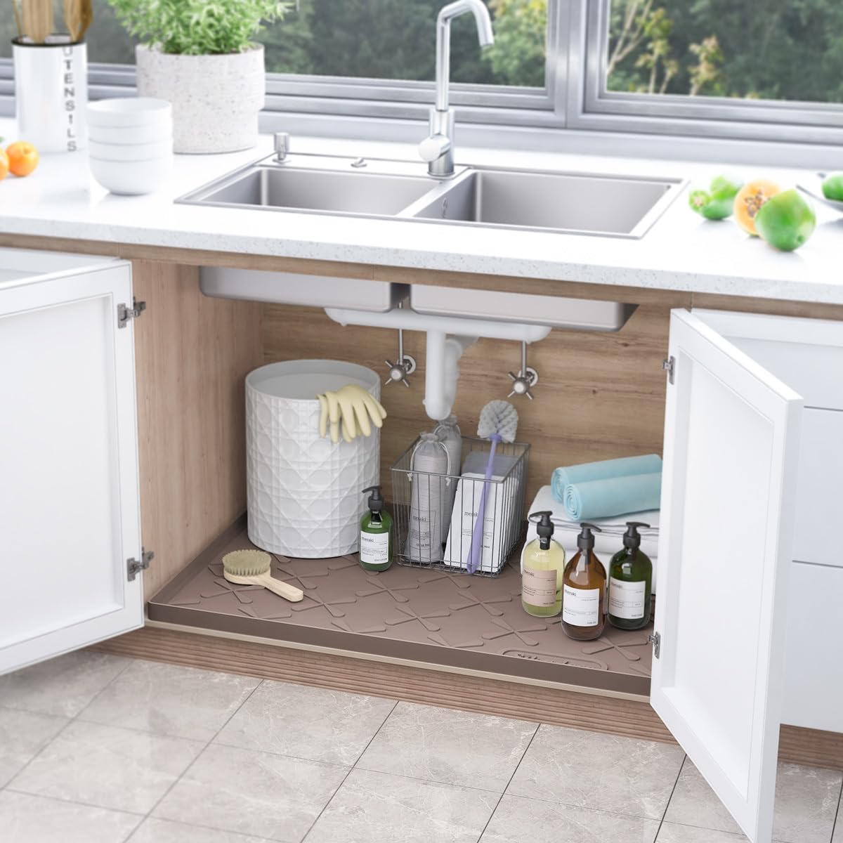 SIKADEER waterproof silicone mat with raised edges for leakage control