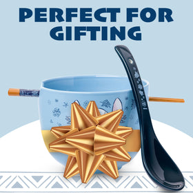 Blue backdrop highlights the Excited Stitch bowl for vibrant meals