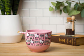 Top-rack safe dishwasher-friendly Hello Kitty bowl by Silver Buffalo.