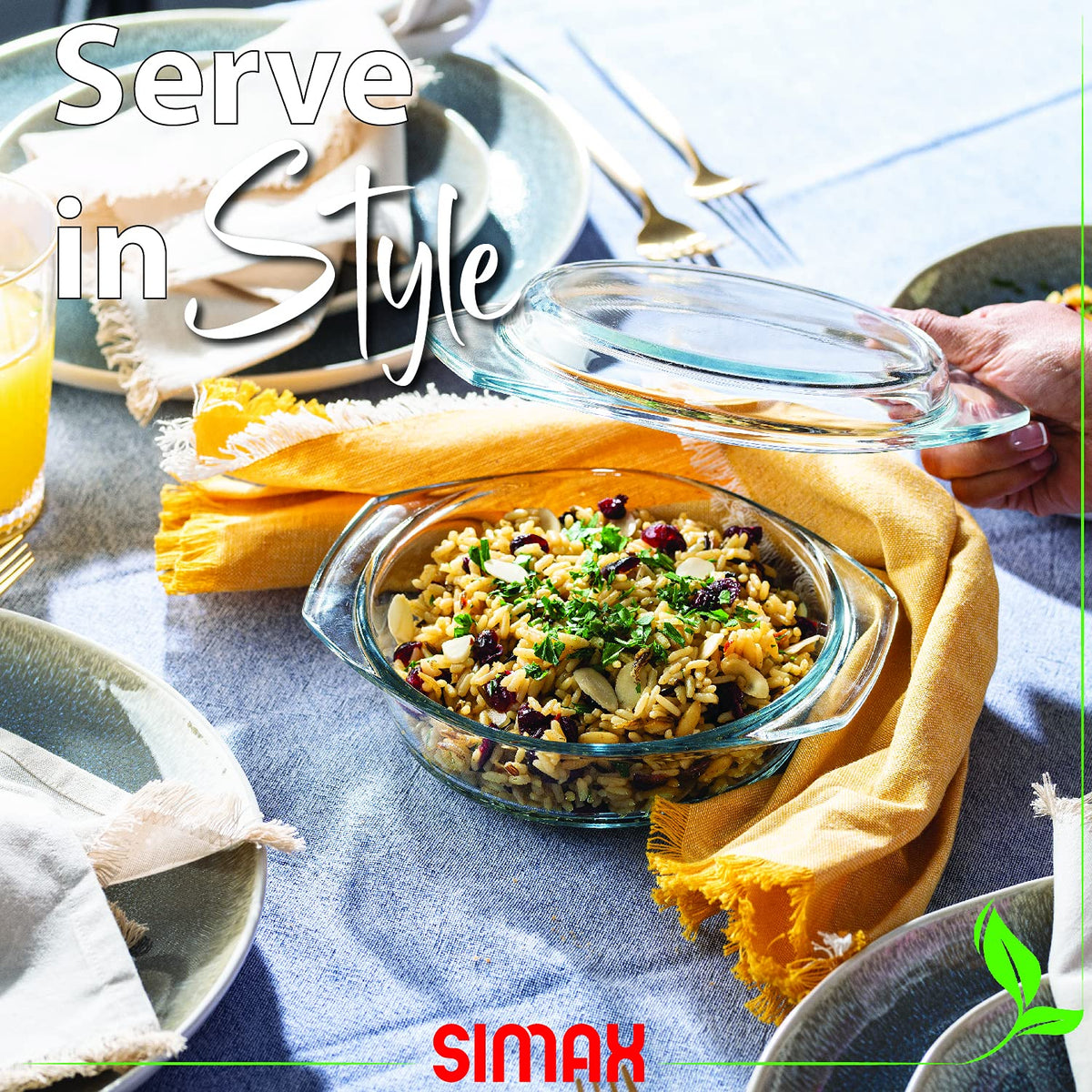 SIMAX glass casserole dish in oven; heat-safe bake-and-serve.