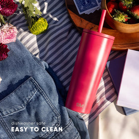 Simple Modern Classic tumbler with spill-resistant lid minimizes splashes during travel.