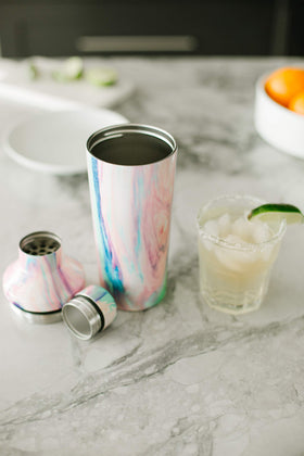 Simple Modern leakproof lid with built-in strainer for easy pouring