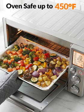 SMARTAKE disposable parchment keeps pans clean and simplifies cleanup