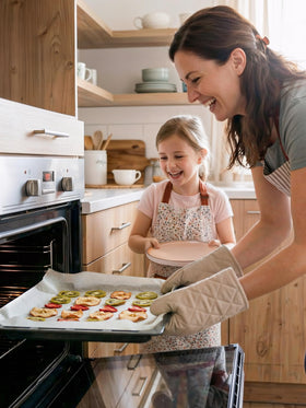 SMARTAKE sheets fit half-sheet pans with clean-cut edges