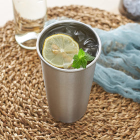 SMLIXE four-pack 24oz pint cups, kitchen scene, versatile beverage vessel.