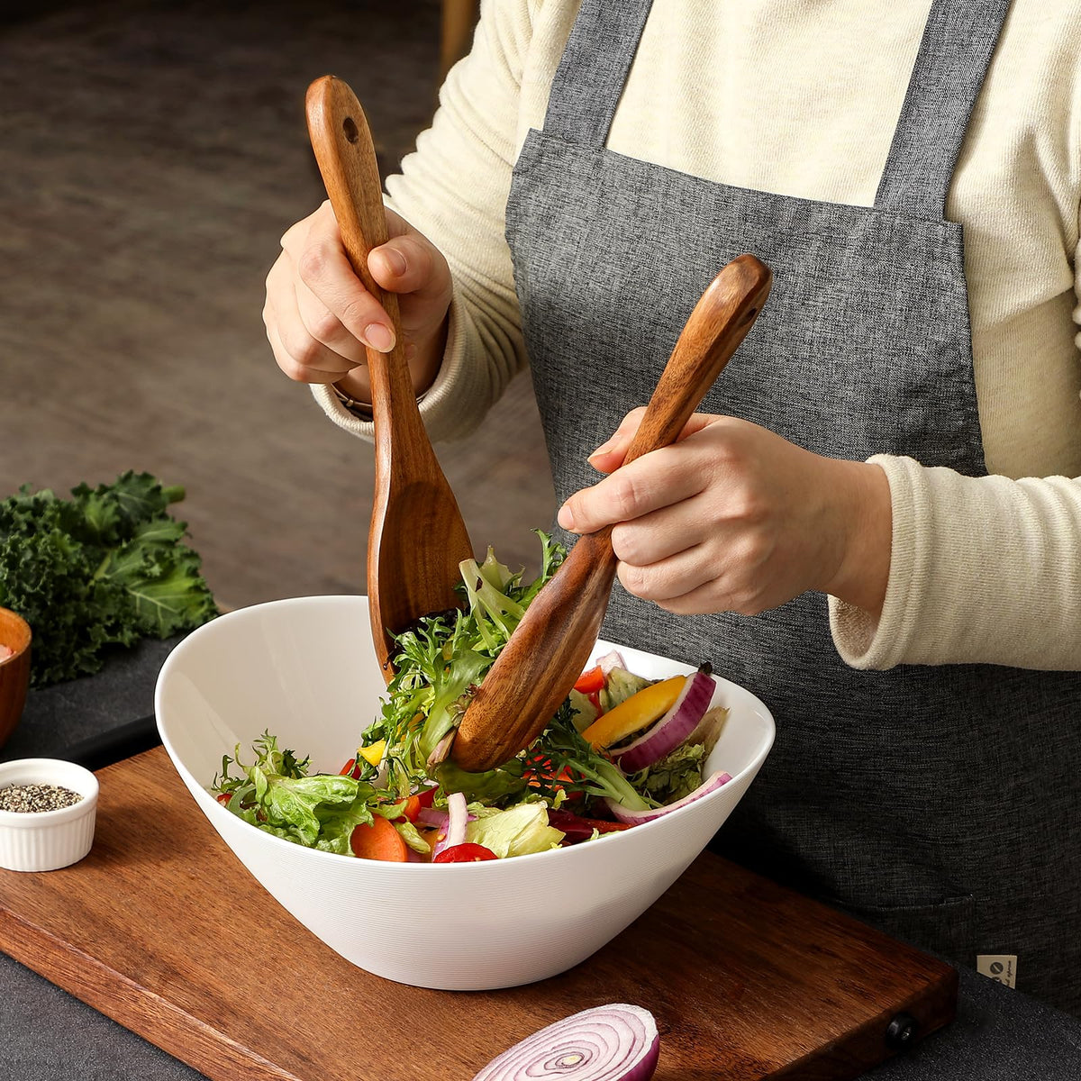 Snuvid teak utensils offer durable, moisture-resistant daily use.