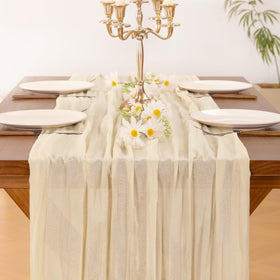 Socomi holiday dining setup provides versatile beige decor for seasonal tables.