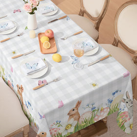 Softalker stain-resistant fabric helps protect surfaces during meals.