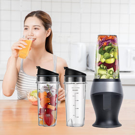 Sonkettek dishwasher-safe cups for easy cleanup after blends.