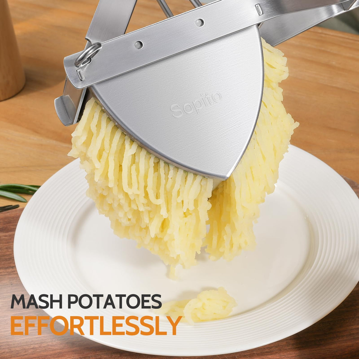 Sopito ricer accommodates whole potatoes up to three cups without pre-cutting.