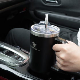 Soufull 40 oz tumbler ice stays refreshing for cold drinks.