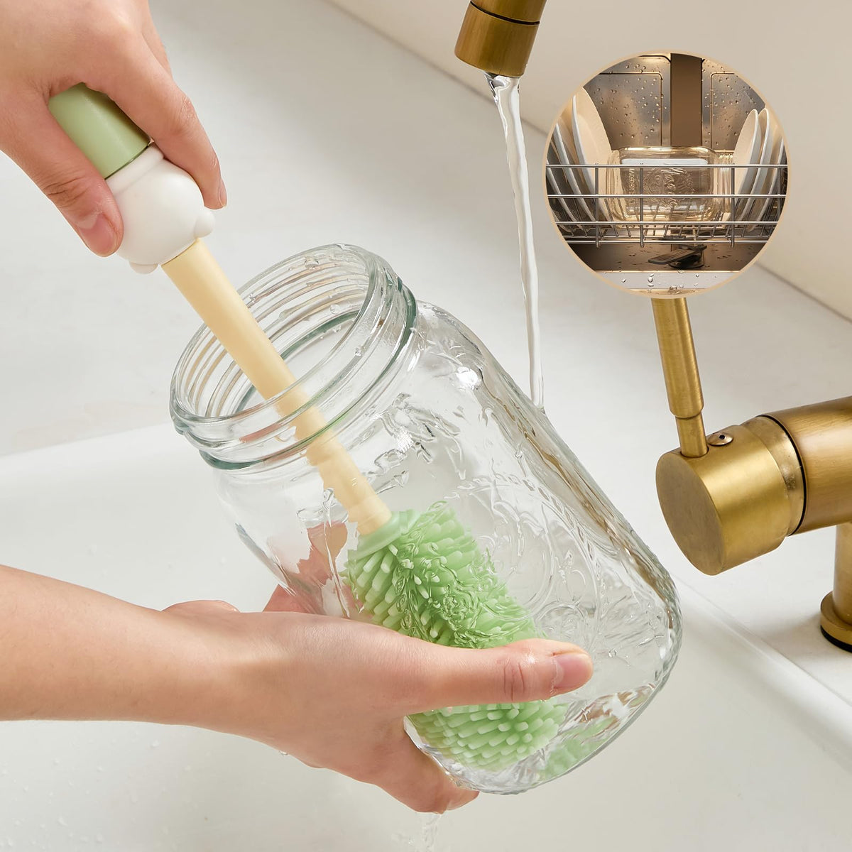 Spreccio dishwasher-safe glass pitcher for easy cleaning after use