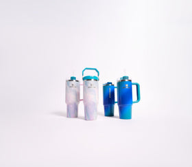 Stanley IceFlow 2.0 with a handle for easy carrying and cupholder compatibility.