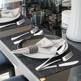 Stilloye 60-piece silverware set dinner spoons, comfortable grip for everyday use