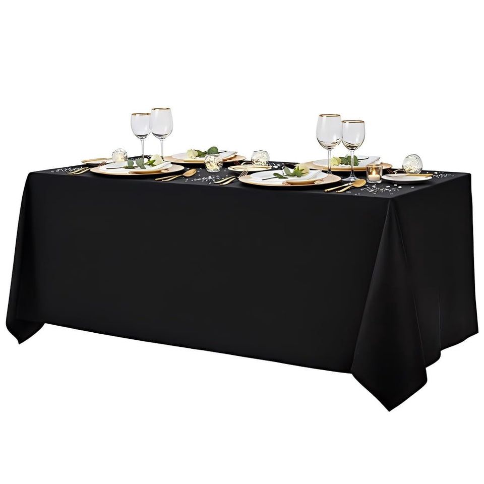 Surmente black tablecloth in a 90x156 rectangle provides full coverage for weddings.