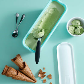 SveBake dishwasher-safe ice cream container for quick cleanup