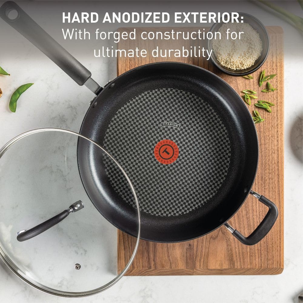 T-Fal Ultimate pan lid view keeps an eye on steam and moisture.