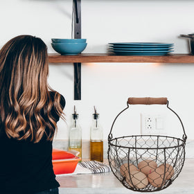 TAIANLE vintage wire egg basket for rustic kitchen décor and practical storage.