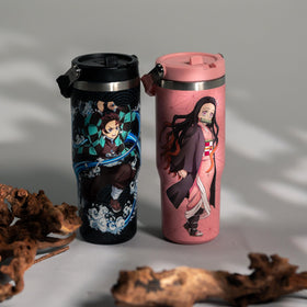 Team Liquid Demon Slayer Tanjiro tumbler with spill-resistant lid travels securely.