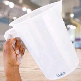 Large-capacity pitcher ideal for bulk mixing in kitchens and labs
