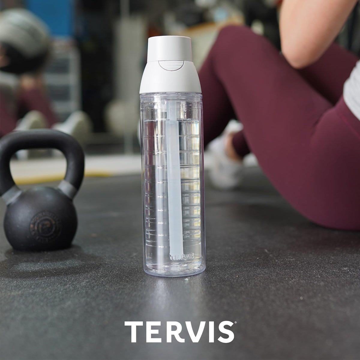 Tervis Venture Lite double-wall insulation keeps drinks cold longer.