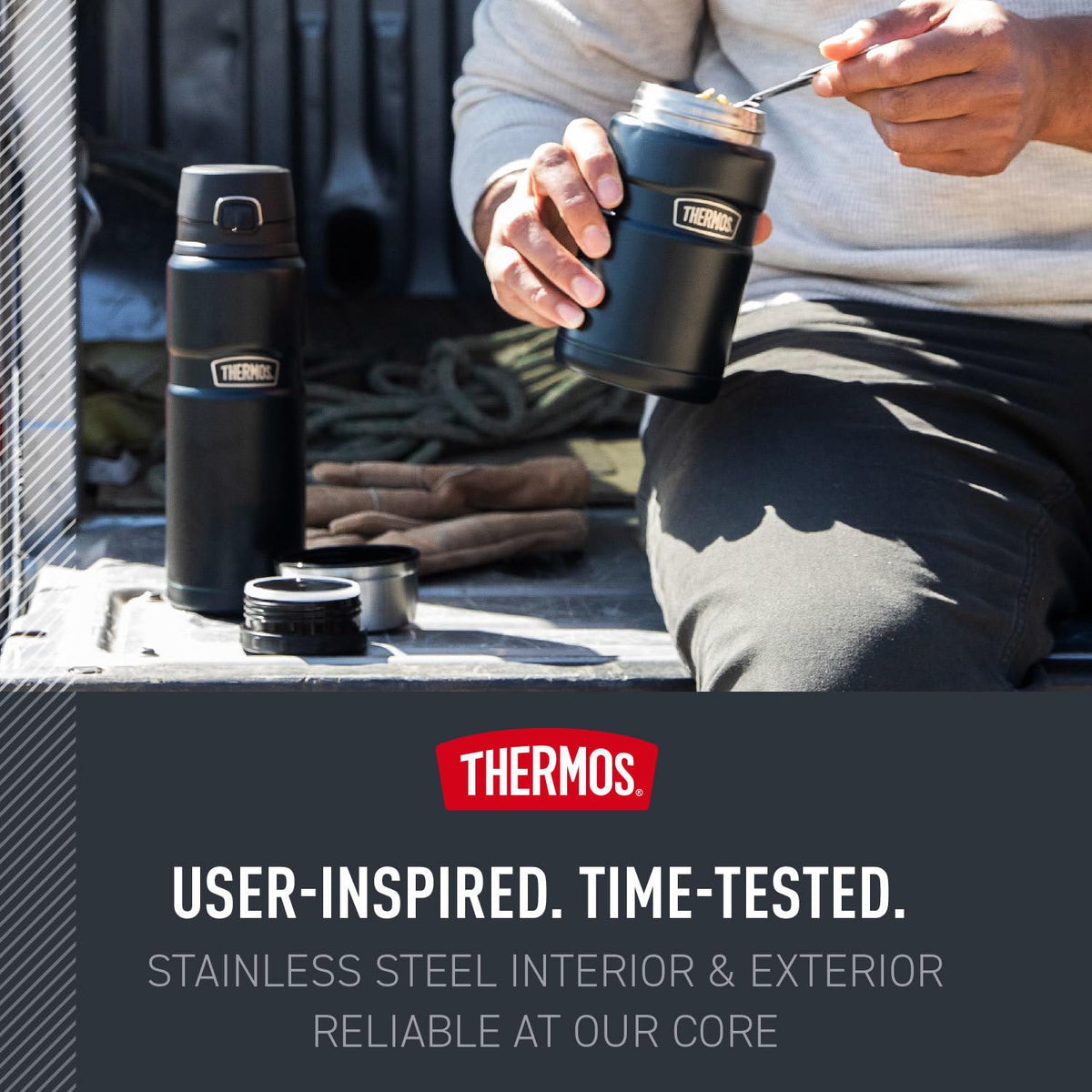 THERMOS Stainless King 24oz leak-proof lid closed for secure on-the-go transport.