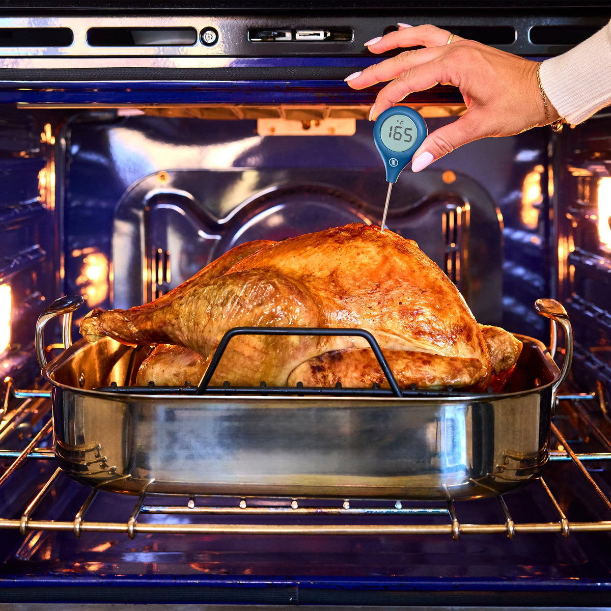 ThermoWorks ThermoPop 2 dove grey IP67 waterproof durability in busy kitchens