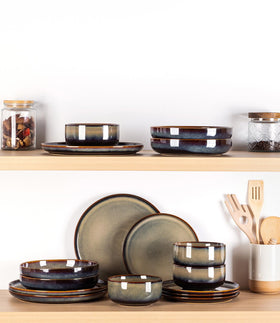 theterra oven safe bowls ready for reheating and cleanup.