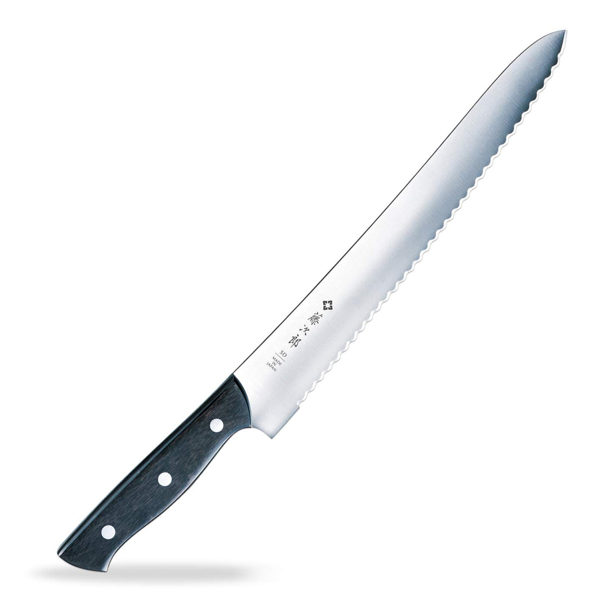 Tojiro bread knife with 10.6-inch blade for smooth crust cuts