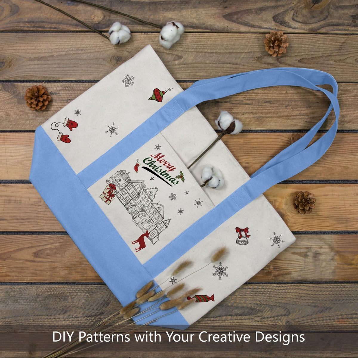 External pocket detail for small essentials on TOPDesign tote.