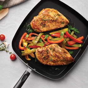 Tramontina Primaware ergonomic handles stay cool for secure cooking