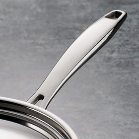Induction-ready base of Tramontina Signature tri-ply pan