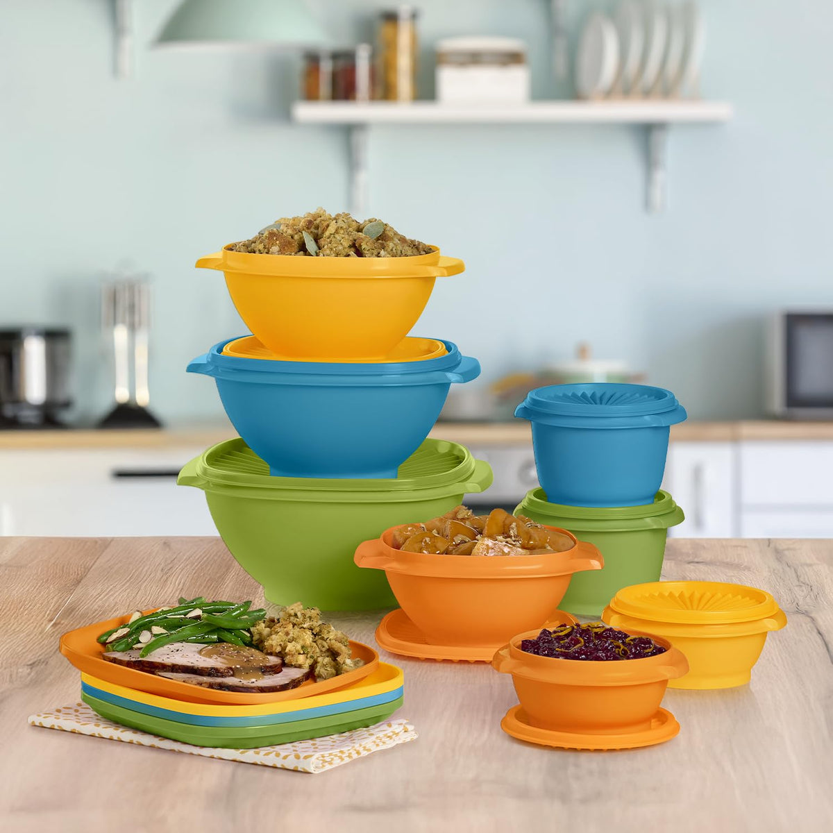 Tupperware Heritage Retro peacock set elevates entertaining with bold color accents.
