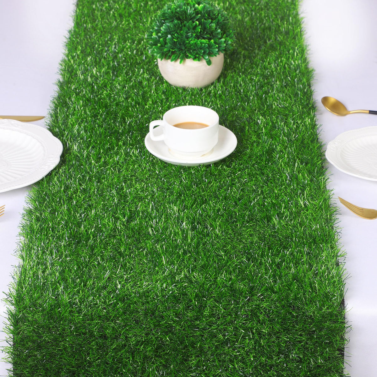 TURSTIN lightweight durable grass rug demonstrates easy floor setup for events