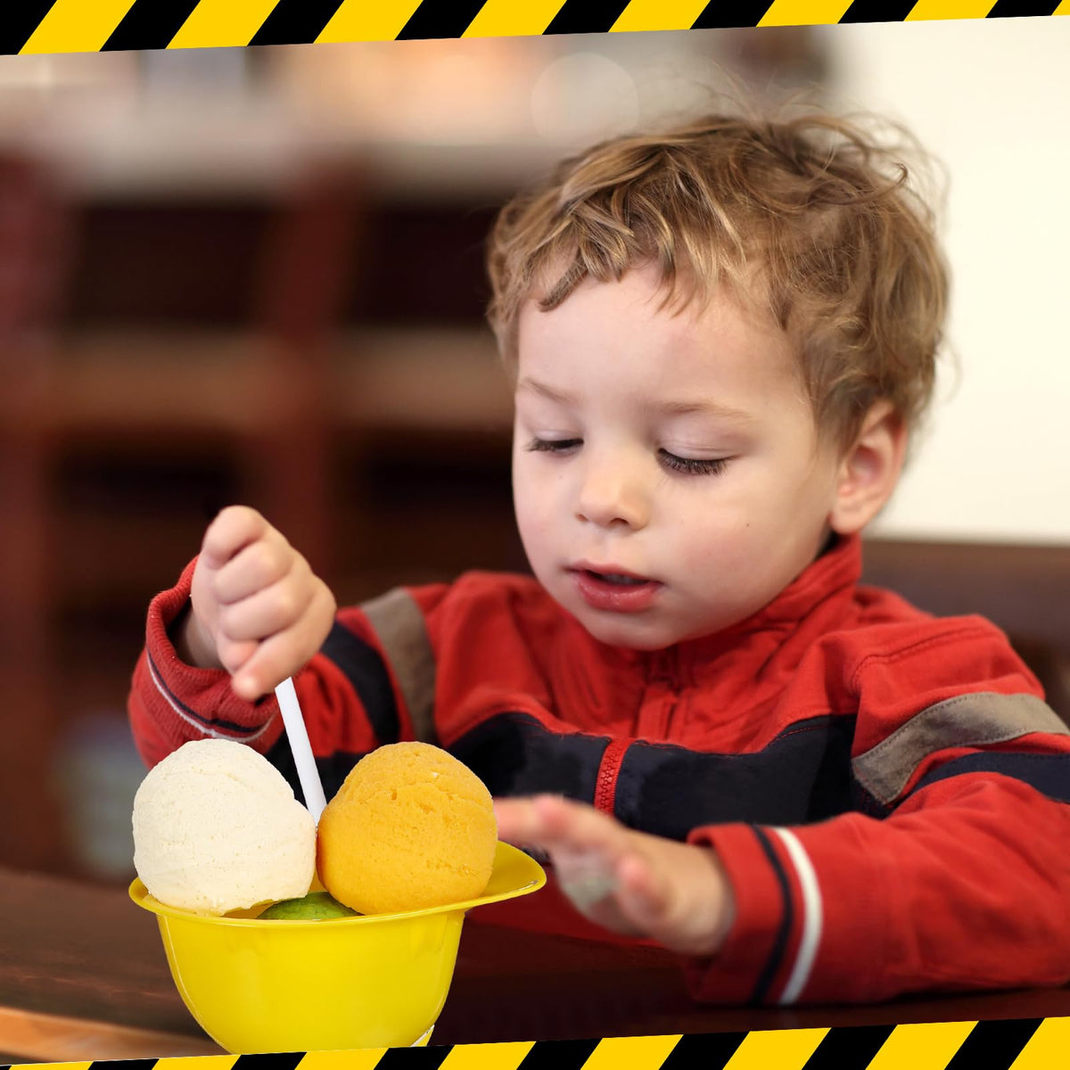 Uiifan reusable plastic bowls simplify cleanup after busy birthday celebrations.