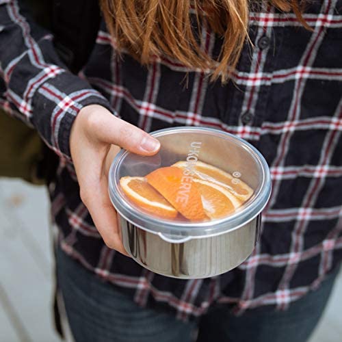 U Konserve leak-proof lid seals sandwiches and salads securely.